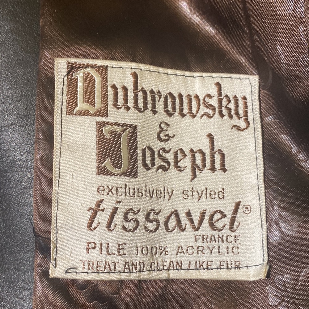 EUC Vintage Faux Fur Coat - Picture 5 of 12